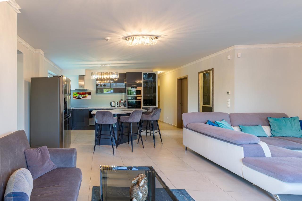 Admiral Luxury IV Apartman By Bltn Apartment Siofok Ngoại thất bức ảnh